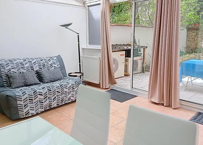 Appt F2 Climatise Avec Jardin Face Aux Thermes Apartament Vichy